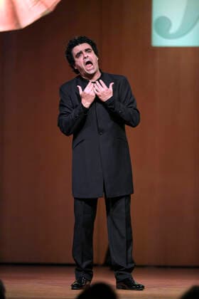 03.10.2020, Klassikfestival Bad Wörishofen, Festival der Nationen 2020 im Kurhaus Bad Wörishofen im Allgäu, Gala-Konzert mit Rolando Villazon, Tenor mit Xavier de Maistre, an der Harfe. 03.10.2020, Klassikfestival Bad Wörishofen 03.10.2020, Klassikfestival Bad Wörishofen