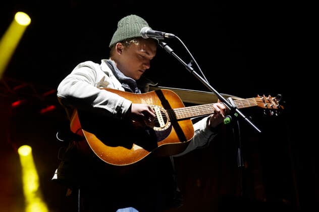 Jakob Muehleisen live beim Sommer in der Stadt Open Air auf der Sommerbühne im Olympiastadion. München, 03.10.2020