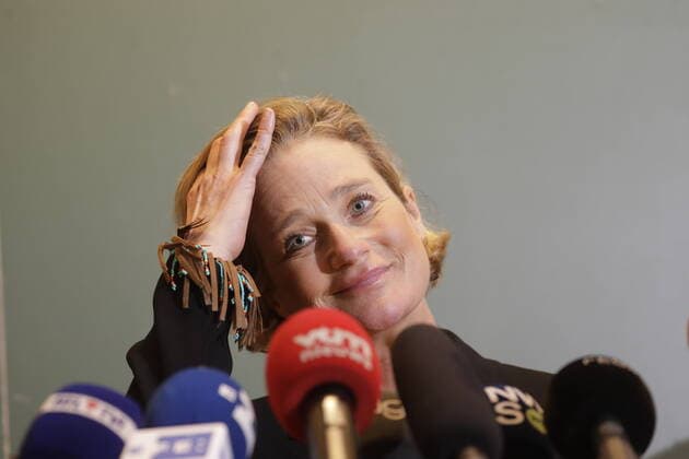Bilder des Jahres 2020, Entertainment 10 Oktober Entertainment Themen der Woche KW41 Entertainment Bilder des Tages Belgian Delphine de Saxe-Cobourg Gotha pictured at a press moment of Delphine de Saxe-Cobourg Gotha after the Brussels appeal court granted her to be a Princess and to have the name of her biological father, Belgian King Albert II, Monday 05 October 2020, in Brussels.  THIERRYxROGE 05877378
