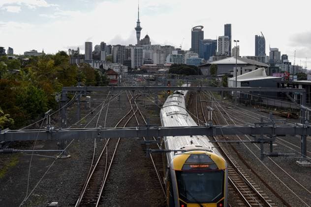 (201008) -- AUCKLAND, Oct. 8, 2020 -- Photo taken on Oct. 8, 2020 shows a commuter train approaching to downtown Auckland, New Zealand. Oct. 8, 2020, is the first day when all New Zealanders came back to normal life again as Auckland, the country s largest city, relaxed restrictions to COVID-19 Alert Level 1 at midnight Wednesday. ) NEW ZEALAND-AUCKLAND-COVID ALERT LEVEL GuoxLei 