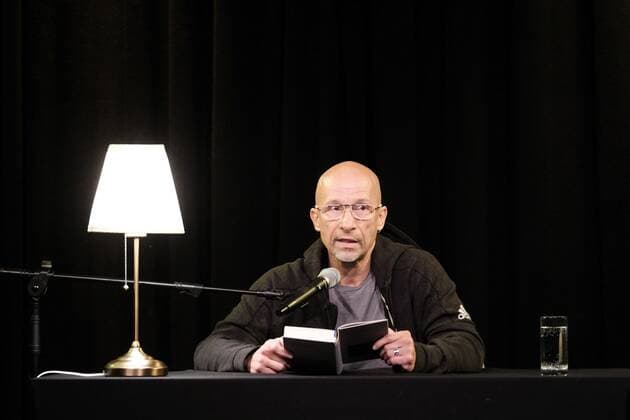 079.10.2020 xkhx Kassel Kulturzentrum Schlachthof Kassel Tom Zürcher - Mobbing Dick Humorvolle Lesung