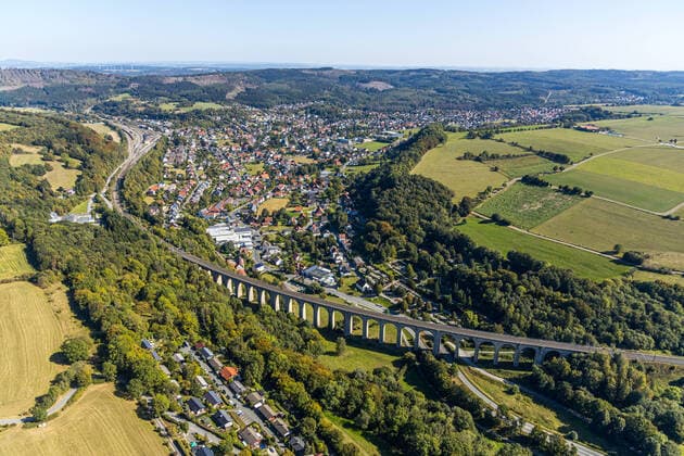 Luftbild, Eisenbahnviadukt, Bahnhof Altenbeken, Altenbeken, Ostwestfalen-Lippe, Nordrhein-Westfalen, Deutschland !ACHTUNGxMINDESTHONORARx60xEURO! *** Aerial view, railway viaduct, Altenbeken station, Altenbeken, Ostwestfalen Lippe, North Rhine-Westphalia, Germany ATTENTIONxMINDESTHONORARYx60xEURO