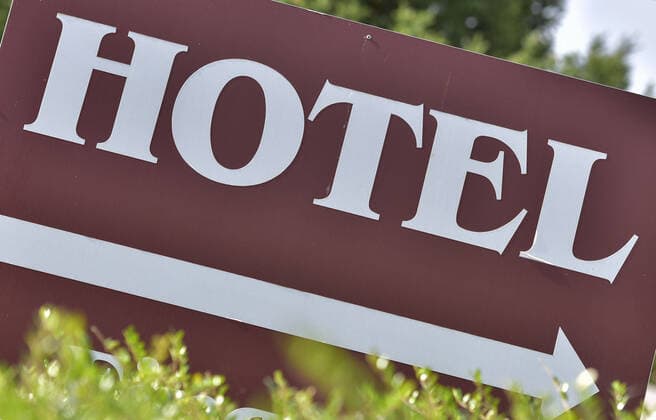 xblx, Wie gehen Hotels mit dem Beherbergungsverbot um? Frankfurt am Main