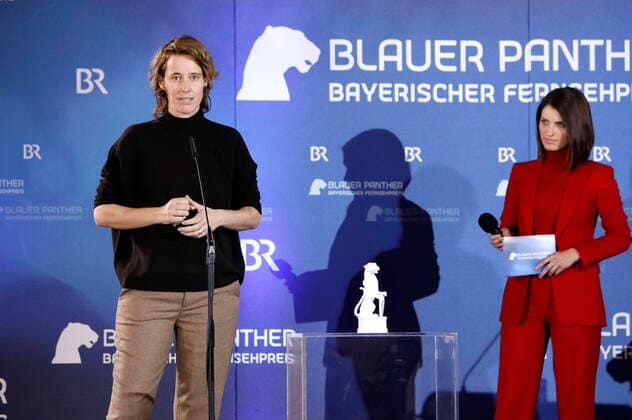 Pia Strietmann und Sandra Rieß bei der Verleihung des 32. Bayerischen Fernsehpreises 2020 in der Residenz München. München, 14.10.2020