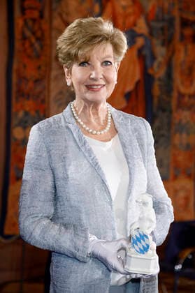 Carolin Reiber bei der Verleihung des 32. Bayerischen Fernsehpreises 2020 in der Residenz München. München, 14.10.2020