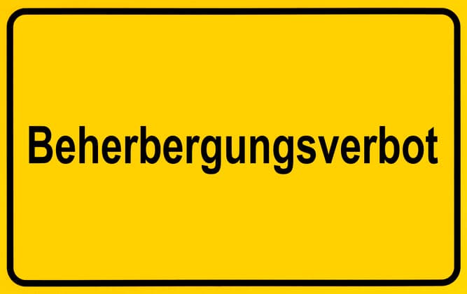 Symbolbild, Streit um Beherbergungsverbot wegen Corona-Krise, Deutschland Coronavirus