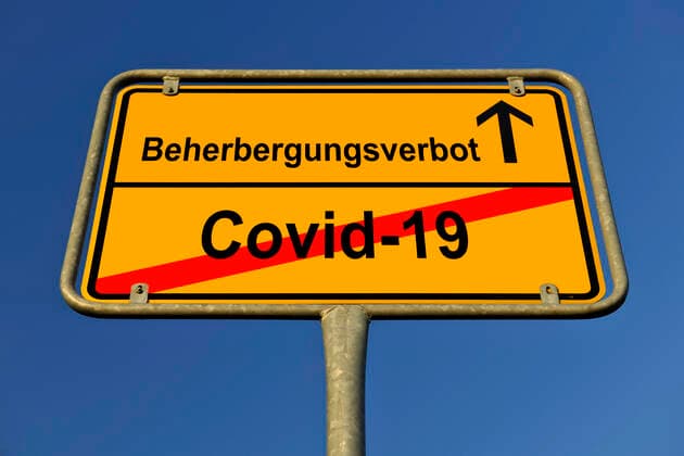 Symbolbild, Streit um Beherbergungsverbot wegen Corona-Krise, Deutschland Coronavirus