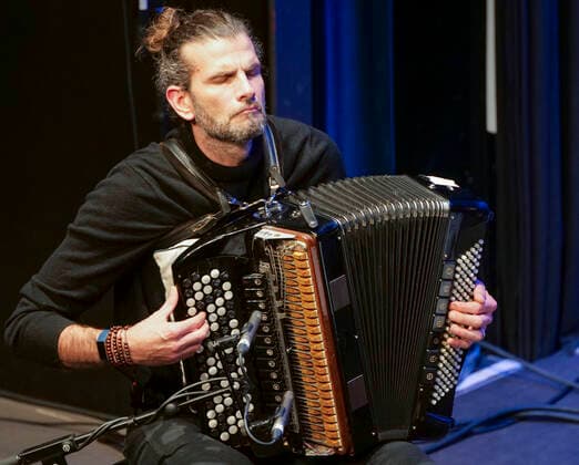 Vincent Peirani Jazz Konzert im Frankfurter Hof in Mainz, Jazzmusik Akkordeon Jazz 15.10.2020