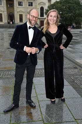 Pianist Jonathan Ware und Opernsängerin Elsa Dreisig bei OPUS Klassik 2020 im Konzerthaus am Gendarmenmarkt in Berlin am 18.10.2020