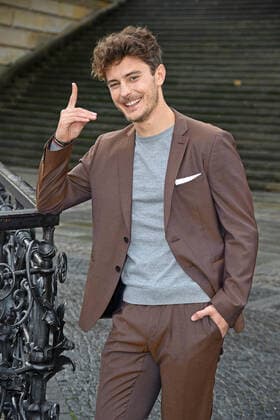 Polnischer Opern- und Konzertsänger Jakub Jozef Orlinski bei OPUS Klassik 2020 im Konzerthaus am Gendarmenmarkt in Berlin am 18.10.2020