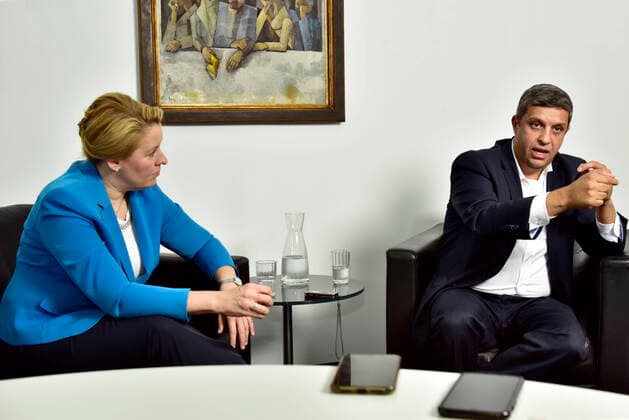 Franziska Giffey und Raed Saleh (beide SPD) zu Gast beim Tagesspiegel am Askanischen Platz in Berlin Kreuzberg Berlin Deutschland Copyright: xKittyxKleist-HeinrichxTSPx