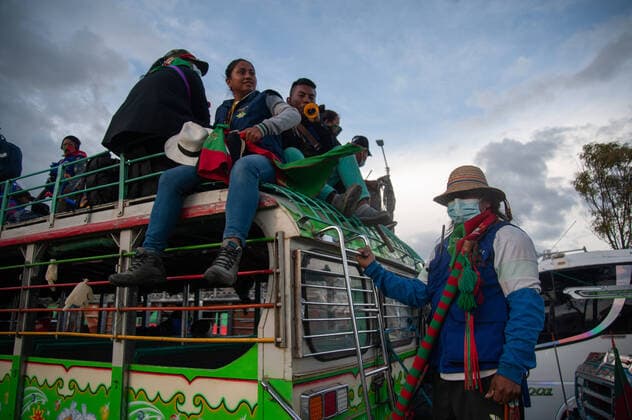 IMAGO Creative: Tag der Menschenrechte am 10. Dezember Indigenous tribes are received in the sports complex El Palacio de los Deportes in Bogota, by former mayor Claudia Lopez, to protest against the goverment of president Ivan Duque in demonstrations that started at the Cauca region where the minga started their trip to capital of Colombia, in Bogota, Colombia on October 18 2020 Bogota Cundinamarca Colombia Copyright: xChepaxBeltranx CHE_ming20201018063