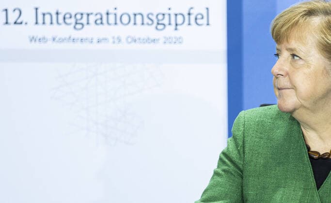 News Bilder des Tages Angela Merkel, Bundeskanzlerin, aufgenommen im Rahmen einer Pressekonferenz zum 12. Integrationsgipfel in Berlin, 19.10.2020. Berlin Deutschland