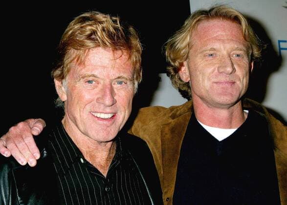 October 20, 2020 : FILE: JAMES REDFORD, filmmaker, screenwriter, film producer, film director, guitarist and songwriter and son of Robert Redford, died of bile-duct cancer in his liver, he was 58. PICTURED: November 9, 2003, Hollywood, USA: Robert Redford and James Redford at Afi Film Festival Screening of James Redford Debut Feature Film At Arclight Cinemas. Hollywood U.S.  - ZUMAw87_ 20201020_sha_w87_254 Copyright: xClintonxWallacex