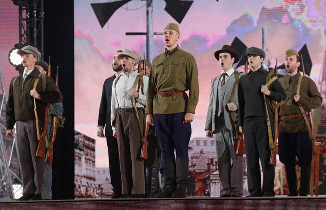MOSCOW, RUSSIA - OCTOBER 23, 2020: Artists perform during the Athletes Salute the Great Victory concert held at the Megasport Sport Palace to mark this year s 75th anniversary of the victory in World War II. Vyacheslav Prokofyev TASS  TS0EBDE9