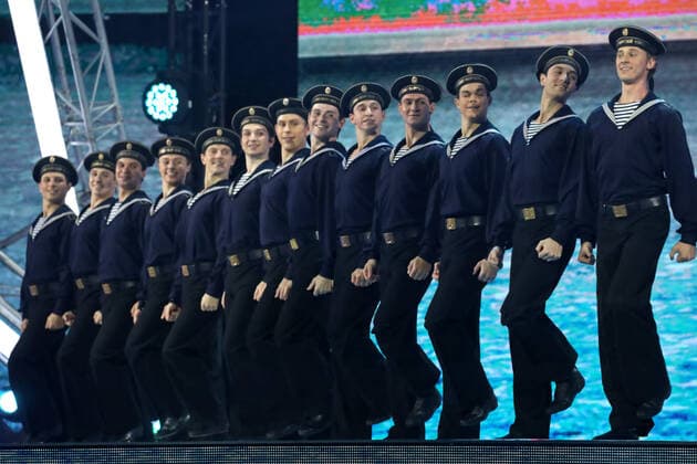MOSCOW, RUSSIA - OCTOBER 23, 2020: Artists perform during the Athletes Salute the Great Victory concert held at the Megasport Sport Palace to mark this year s 75th anniversary of the victory in World War II. Vyacheslav Prokofyev TASS  TS0EBE02
