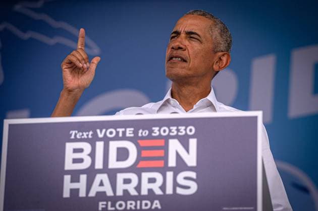 Former United States President Barack Obama speaks during a rally in support of Democratic presidential candidate Joe Biden, at the Biscayne Campus of Florida International University (FIU), in Miami, Florida, US, 24 October 2020. Obama, the best reinforcement of the Democratic Party in the final stretch of the campaign for the November 3 elections, asked Americans this Saturday in Miami to vote like never before so that Joe Biden and Kamala Harris can take the country out. from the dark times . Obama, Biden s best reinforcement, asks to vote to leave darkness behind !ACHTUNG: NUR REDAKTIONELLE NUTZUNG!  Copyright: xGiorgioxVierax USA4811 20201025-637391819145191359