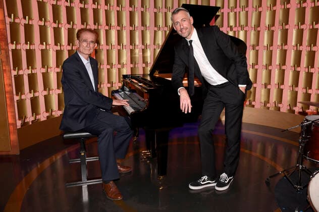 Piet Klocke und Sebastian Pufpaff bei der Verleihung vom Bayerischen Kabarettpreis 2020 im BR-Studio. Unterföhring, 26.10.2020