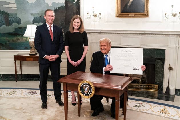 October 26, 2020, Washington, District of Columbia, USA: President DONALD TRUMP and U.S. Supreme Court Associate Justice AMY CONEY BARRETT at during Justice Barrett s swearing-in ceremony. Washington U.S. - ZUMAz03_ 20201026_sha_z03_705 Copyright: xWhitexHousex