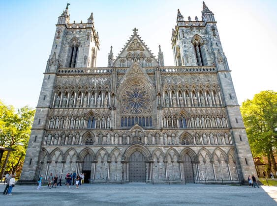 Nidarosdom, Kathedrale, Westfassade, Trondheim, Trondelag, Norwegen, Skandinavien, Europa !ACHTUNGxMINDESTHONORARx60xEURO! *** Nidaros Cathedral, Cathedral, Western facade, Trondheim, Trondelag, Norway, Scandinavia, Europe ATTENTIONxMINDESTHONORARYx60xEURO