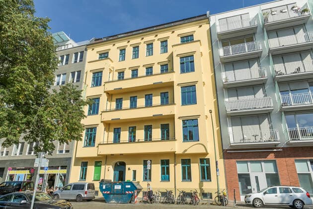 BUENDNIS 90 DIE GRUENEN, Bundesgeschäftsstelle, Platz vor dem Neuen Tor, Mitte, Berlin, Deutschland