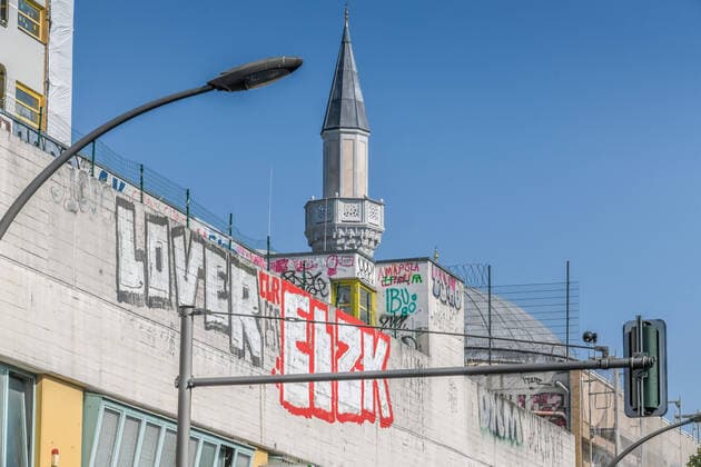Mevlana Moschee, Kottbusser Tor, Kreuzberg, Berlin, Deutschland