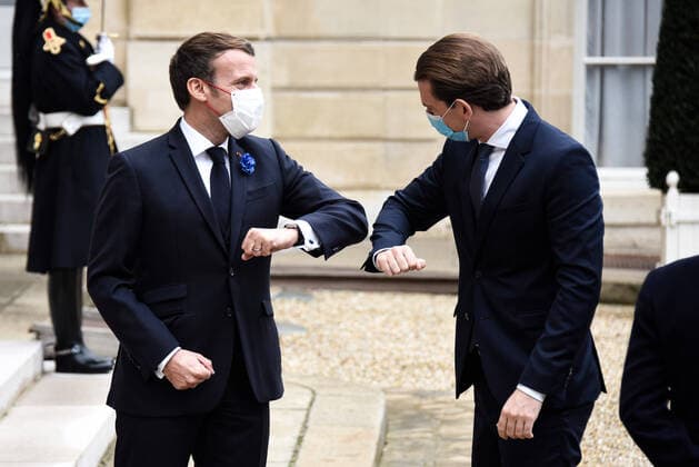 Bilder des Jahres 2020, News 11 November News Themen der Woche KW46 News Bilder des Tages Emmanuel Macron ( president de la Republique ) et M. Sebastian KURZ ( Chancelier federal d Autriche ) a l Elysee NEWS : Emmanuel Macron et le Chancelier federal d Autriche - Paris - 10 11 2020 FedericoPestellini Panoramic 