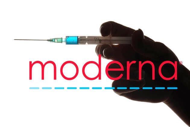 Symbolbild Corona-Impfstoff der Firma MODERNA, Hand mit Spritze, Corona-Krise, Baden-Württemberg, Deutschland Coronavirus Impfstoff
