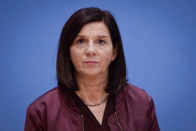 11.11.2020, Berlin, Deutschland - Pressekonferenz: Gemeinsame Forderungen an die Bundesregierung zur Rettung der Innenstaedte. Foto: Katrin Goering-Eckardt, Fraktionsvorsitzende, BUENDNIS 90 DIE GRUENEN. *** 11 11 2020, Berlin, Germany Press conference Joint demands on the federal government to save the inner cities Photo Katrin Goering Eckardt, parliamentary group leader, BUENDNIS 90 DIE GRUENEN