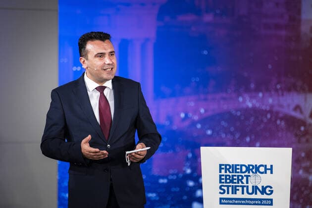 Zoran Zaev, Ministerpraesident von Nordmazedonien, aufgenommen im Rahmen der Verleihung des Menschenrechtspreise 2020 der Friedrich-Ebert-Stiftung in Berlin, 16.11.2020. Berlin Germany