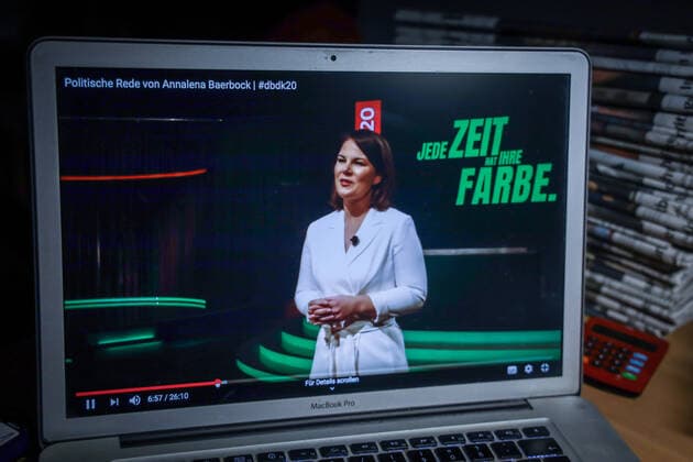Bundesdelegiertenkonferenz (digitale Versammlung) Bündnis 90 Die Grünen DEU, Deutschland, Karlsruhe, 22.11.2020: 45. Bundesdelegiertenkonferenz, Coronabedingt als digitale Versammlung. Annalena Baerbock, Bundesvorsitzende