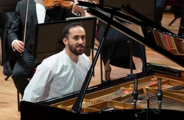 Russian-German pianist Igor Levit toghether with French conductor Stéphane Denève (not pictured) and the Royal Stockholm Philharmonic Orchestra perform Beethoven s Piano Concerto No. 5 (Emperor Concerto) during the Nobel Prize Concert 2020 at the Stockholm Concert Hall, in Stockholm, Sweden, on Dec. 08, 2020. Stockholm SWEDEN x10080x *** Russian German pianist Igor Levit toghether with French conductor Stéphane Denève not pictured and the Royal Stockholm Philharmonic Orchestra perform Beethoven s Piano Concerto No 5 Emperor Concerto during the Nobel Prize Concert 2020 at the Stockholm Concert Hall, in Stockholm, Sweden, on Dec 08, 2020 Stockholm SWEDEN x10080x,  Copyright: xFredrikxSandberg TTx SWEDEN NOBEL PRIZE CONCERT