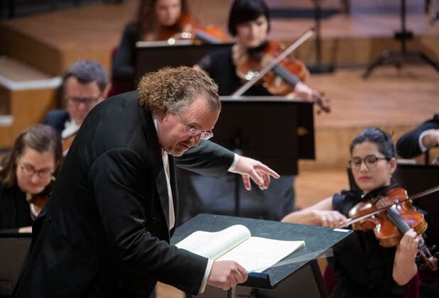 French conductor Stéphane Denève toghether with Russian German pianist Igor Levit not pictured and the Royal Stockholm Philharmonic Orchestra perform Beethoven s Piano Concerto No 5 Emperor Concerto during the Nobel Prize Concert 2020 at the Stockholm Concert Hall, in Stockholm, Sweden, on Dec 08, 2020 Stockholm SWEDEN x10080x,  Copyright: xFredrikxSandberg TTx SWEDEN NOBEL PRIZE CONCERT