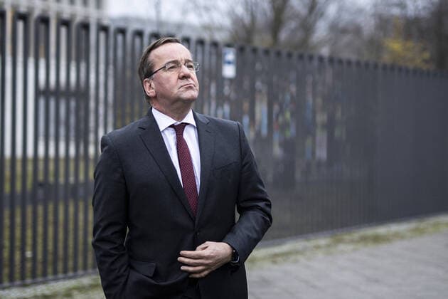 News Themen der Woche KW50 News Bilder des Tages Boris Pistorius, Minister fuer Inneres und Sport von Niedersachsen, aufgenommen im Rahmen eines Pressestatement zur Innenministerkonferenz in Berlin, 10.12.2020. Berlin Deutschland *** Boris Pistorius, Minister of the Interior and Sports of Lower Saxony, recorded in a press statement at the conference of interior ministers in Berlin, 10 12 2020 Berlin Germany Copyright: xFlorianxGaertner photothek.dex