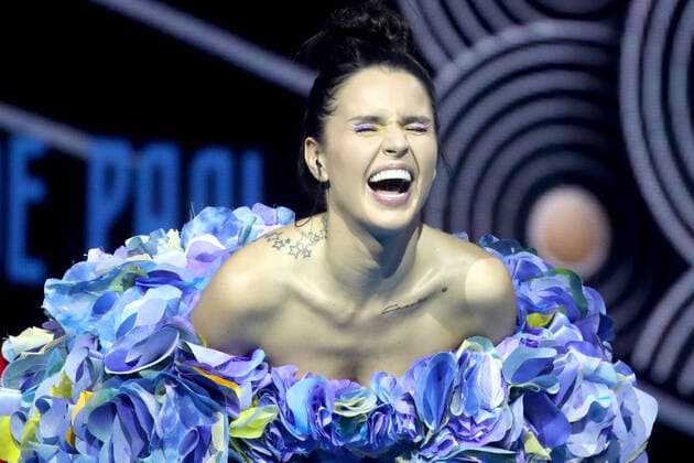 Bilder des Jahres 2020, Entertainment 12 Dezember Entertainment Themen der Woche KW50 MOSCOW, RUSSIA - DECEMBER 12, 2020: Singer Zivert (Yulia Zivert) performs at the 2020 Golden Gramophone Awards ceremony at VTB Arena. Vyacheslav Prokofyev TASS  TS0F165D