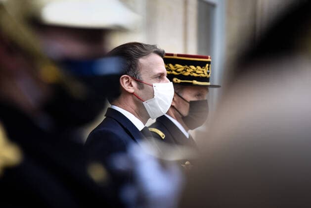 Emmanuel Macron ( president de la Republique ) au Palais de l Elysee NEWS : Emmanuel Macron avec le President d Espagne - Paris - 14 12 2020 FedericoPestellini Panoramic 