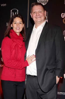 Sören Bauer mit Ehefrau Julia Bauer bei der Preisverleihung MacherInnen des Jahres 2020 im Atlantic Hotel. Hamburg, 14.12.2020