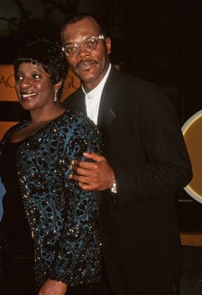 Samuel L. Jackson, LaTanya Richardson Jackson at the 1st Annual Screen Actors Guild Awards in Universal City, CA, February 25th, 1995 File Reference 34000-1236PLTHA Hollywood CA USA  Copyright: xCinemaxLegacyxCollection ThexHollywoodxArchivex 340001236PLTHA