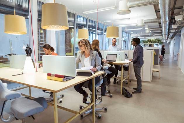 Multi-ethnic business people working at desk in office , model released, property released Copyright: xKentarooxTrymanx , MA69762