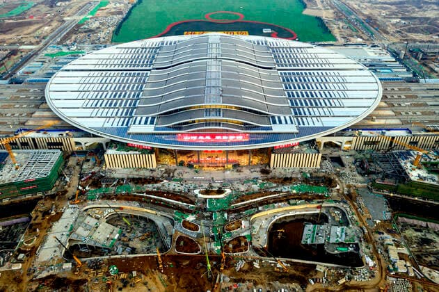 Bilder des Jahres 2020, News 12 Dezember XIONG AN, CHINA - DECEMBER 21: Aerial view of the construcion site of Xiong an Railway Station on December 21, 2020 in Xiong an New Area, Hebei Province of China. Xiong an Railway Station is expected to be put into operation by the end of the year.  Copyright: xVCGx CFP111311462190