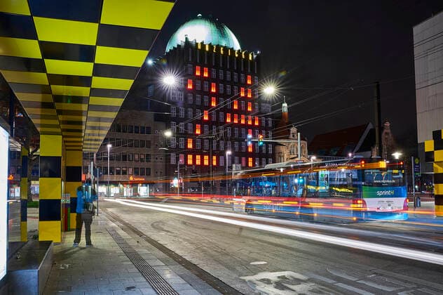 Adventskalender am Anzeigerhochhaus am Steintor. Hannover, 24.12.2020