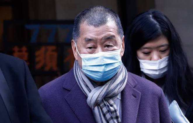 December 31, 2020, Hong Kong, CHINA: JIMMY LAI (73) Hong Kong media tycoon and strong advocate for democracy, founder of NEXT MEDIA (Next Digital) and APPLE DAILY walks out from Court of Final Appeal accompanied by his daughter (right) after attending a court hearing on re-assessment of Lai s bail term. Hong Kong China - ZUMAl137 20201231_zap_l137_004 Copyright: xLiauxChung-renx