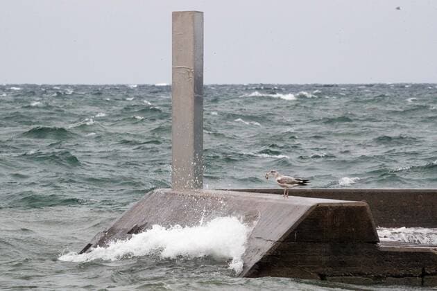 January 1, 2021, Toronto, Ontario, Canada: A second mysterious metal monolith appears on a breakwall off Torontos shoreline New Years Day. The structure was anonymously and strategically placed in direct line of sight of the first column. Toronto Canada - ZUMAs109 20210101_zaf_s109_007 Copyright: xChristopherxDrostx