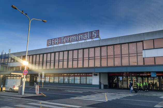 BER Terminal 5, Flughafen, Schönefeld, Brandenburg, Deutschland *** BER Terminal 5, Airport, Schönefeld, Brandenburg, Germany
