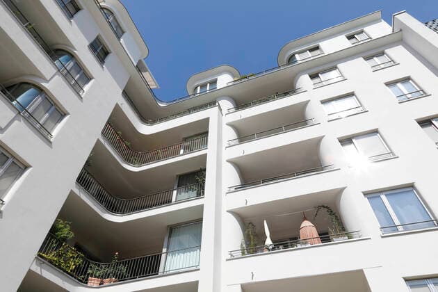 Neubauten Berlin Blick auf Neubauten im Berliner Bezirk Prenzlauer Berg, am 07.08.2018. Berlin Deutschland