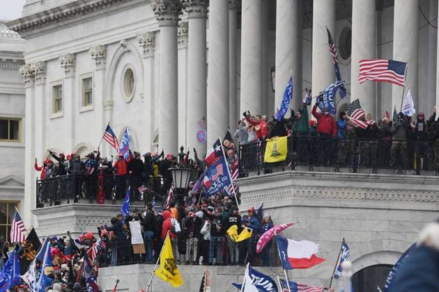 January 6, 2021, Washington, DC, USA: 1 6 20- U.S. Capitol- Washington DC..President Trump s supporters storm the U.S. Capitol as the Congress is meeting in a joint session to count each state s electoral votes. Washington USA - ZUMAb189 20210106_znp_b189_057 Copyright: xChristyxBowex
