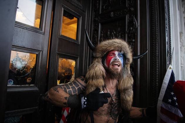 210106 A pro-Trump supporter outside the main entrance to the United States Capitol Building after it being stormed during a March to Save America Rally on January 6, 2021 in Washington, DC, USA. Photo: Joel Marklund BILDBYRAN kod JM JM0057 bbeng politik politics riot upplopp *** 210106 A pro Trump supporter outside the main entrance to the United States Capitol Building after it being stormed during a March to Save America Rally on January 6, 2021 in Washington, DC, USA Photo Joel Marklund BILDBYRAN kod JM JM0057 bbeng politik politics riot upplopp,  Copyright: JOELxMARKLUND 1000174558st