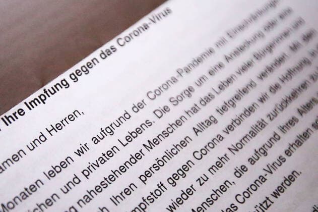 Rheinland-Pfalz Themenbilder Corona-Impftermin Das Informationsschreiben zur Impfung gegen das Corona-Virus Themenbilder Corona-Impftermin Copyright: xEibner-Pressefotox EP_RWS