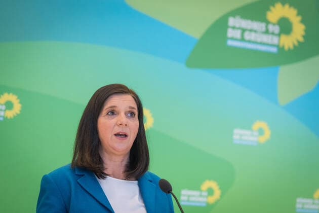 News Bilder des Tages Berlin, Pressekonferenz mit Katrin Göring-Eckardt im Bundestag Deutschland, Berlin - 12.01.2021: Katrin Göring-Eckardt (Bündnis 90 Die Grünen) gibt eine Pressekonferenz vor der Sitzung der Fraktion im deutschen Bundestag. Berlin Bundestag Berlin Deutschland *** Berlin, press conference with Katrin Göring Eckardt in the Bundestag Germany, Berlin 12 01 2021 Katrin Göring Eckardt Bündnis 90 Die Grünen gives a press conference before the meeting of the parliamentary group in the German Bundestag Berlin Bundestag Berlin Germany