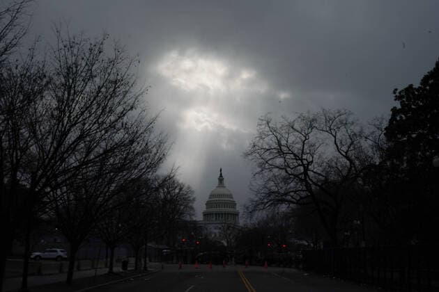 Bilder des Jahres 2021, News 01 Januar News Themen der Woche KW03 January 20, 2021, Washington, D.C, USA: The US Capitol Dome is pictured during the inauguration of Joe Biden and Kamala Harris on January 20, 2021 in Washington, DC. Washington, D.C. USA - ZUMAb148 20210120_zap_b148_018 Copyright: xBryanxSmithx
